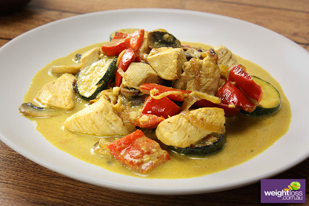 Chicken with Yoghurt Curry Sauce