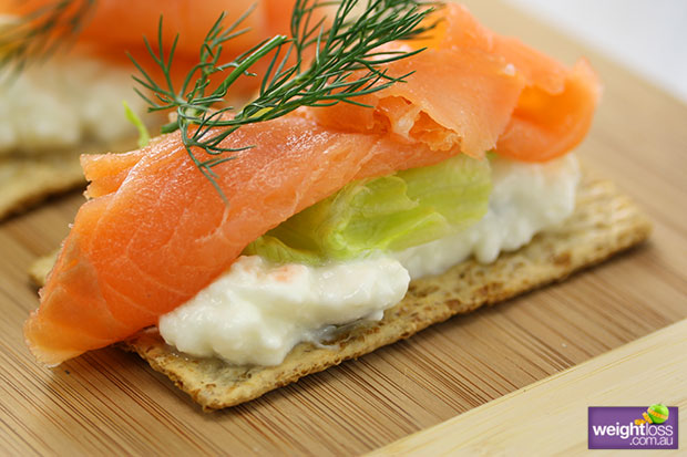 Cottage Cheese & Salmon Crispbread