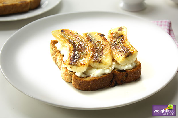 Fruit Toast Cottage Cheese & Banana