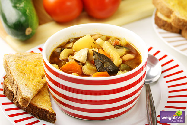 Hearty Minestrone Soup