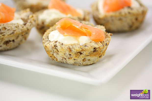 Smoked Salmon & Chive Baskets